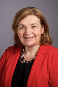 Portrait of Deb Barry.